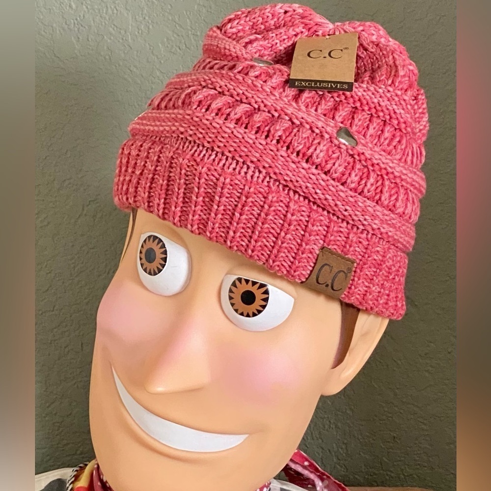 New Adult Size CC Winter Heathered Red Cable Knit Cozy Hat Cap Beanie w/ Hearts